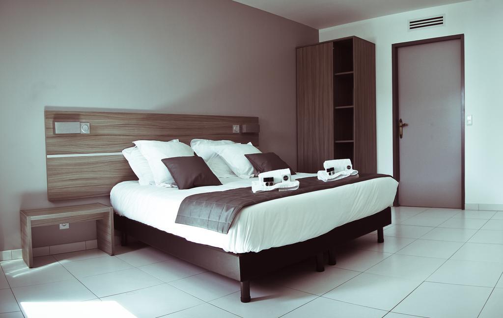 Le Cay Hotel Roquebrune-sur-Argens Kamer foto