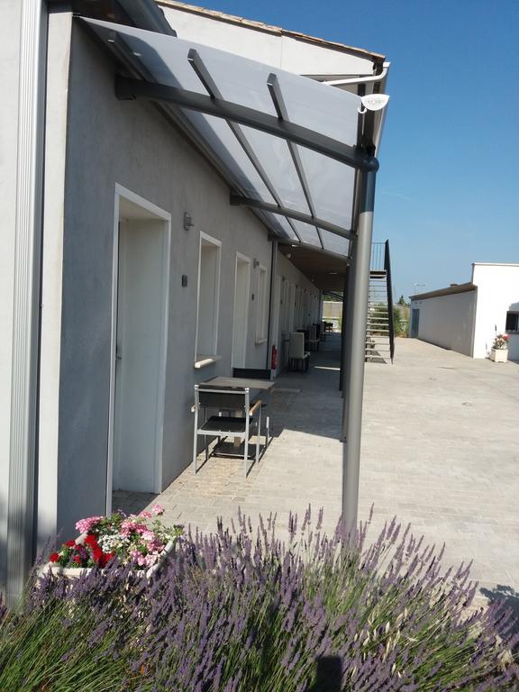 Le Cay Hotel Roquebrune-sur-Argens Buitenkant foto