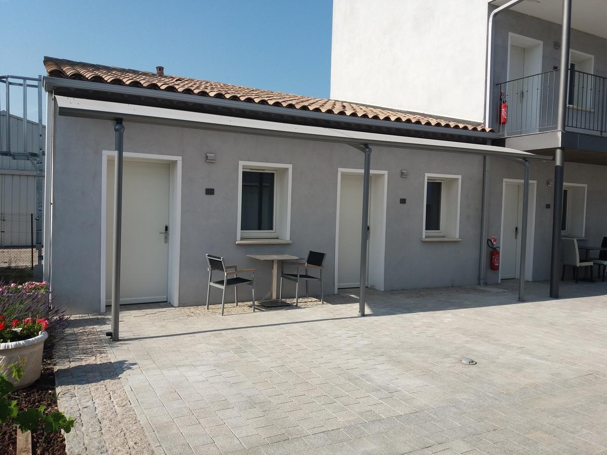 Le Cay Hotel Roquebrune-sur-Argens Buitenkant foto