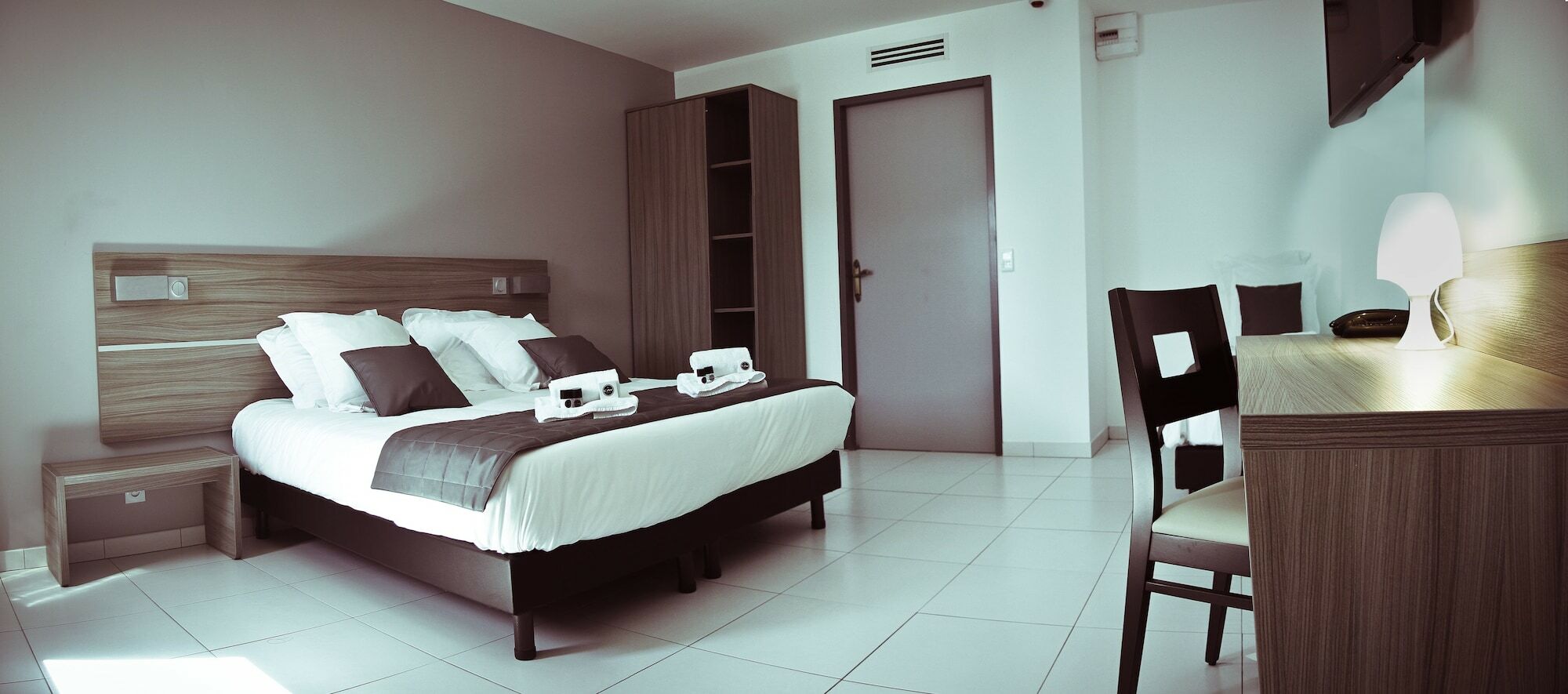 Le Cay Hotel Roquebrune-sur-Argens Buitenkant foto